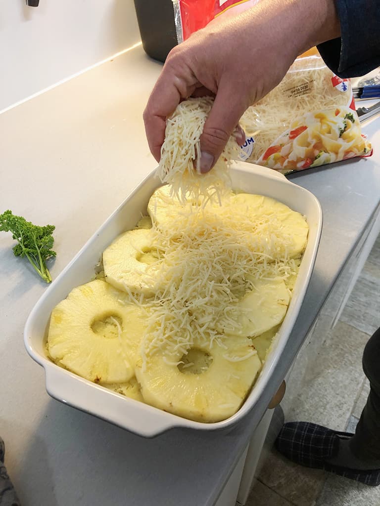 Zuurkoolschotel met ananas maken